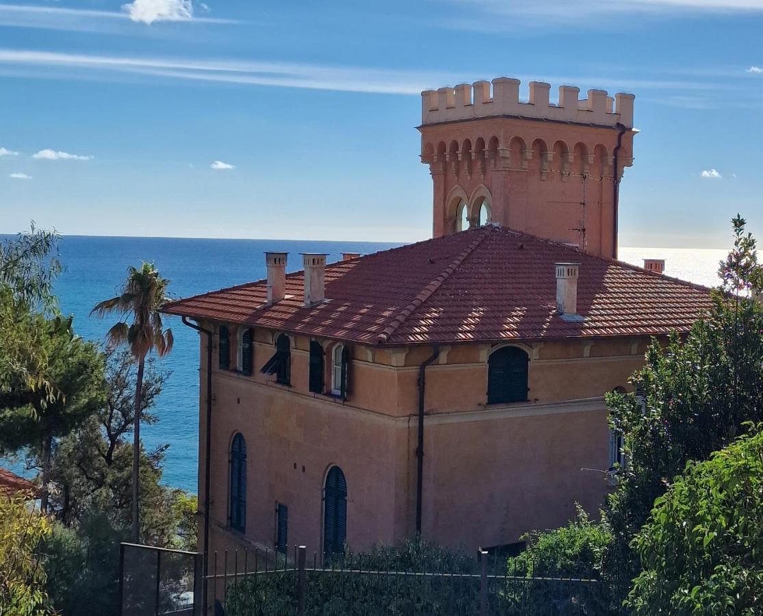 The Shell - New Interior Look But Same Old Charme 200Mt From The Sea With Garden And Parking Nearby Apartment Imperia Exterior photo